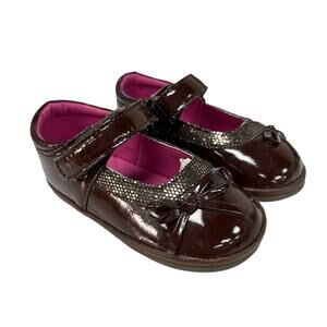 Angel Baby Brown Faux Patent Leather Hook & Loop Closure Girls Mary Jane Shoes 4